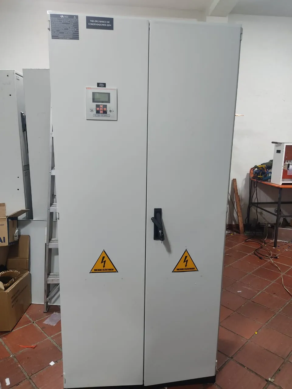 Banco de Condensadores Antiarmónico (Detuned)